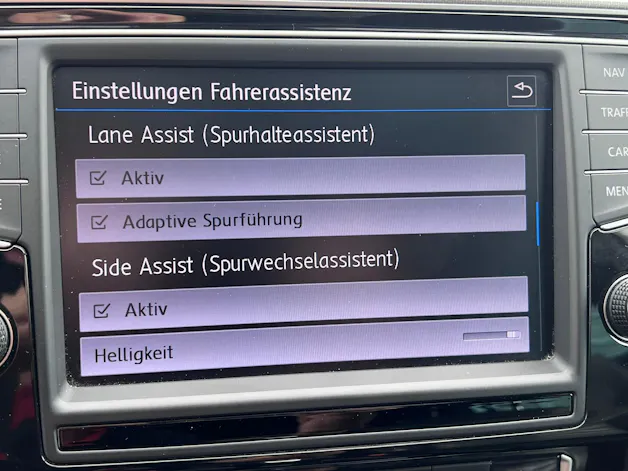 VW Passat Variant 2.0 TDI 190 SCR Highl. DSG 4m