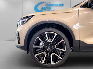 VOLVO XC40 2.0 B4 MH Ultra Dark
