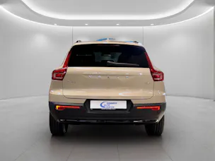 VOLVO XC40 2.0 B4 MH Ultra Dark