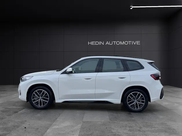 BMW iX1 xDrive30