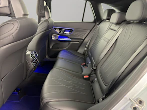 https://vehicle.imgix.net/4506245/74f435f0-62a7-495b-a193-85dcc7a4a47f.jpg