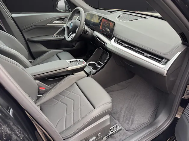 BMW iX1 xDrive 30