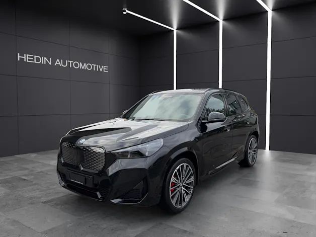 BMW iX1 xDrive 30