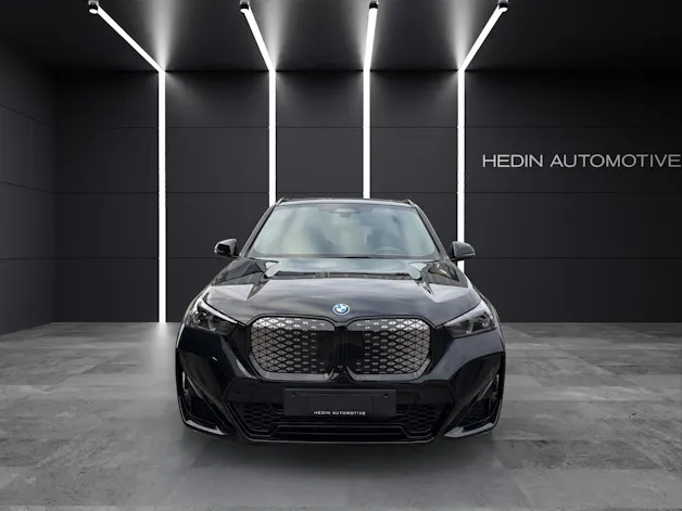 BMW iX1 xDrive 30