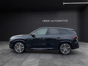 BMW iX1 xDrive 30