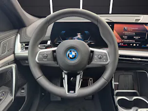 BMW iX1 xDrive 30