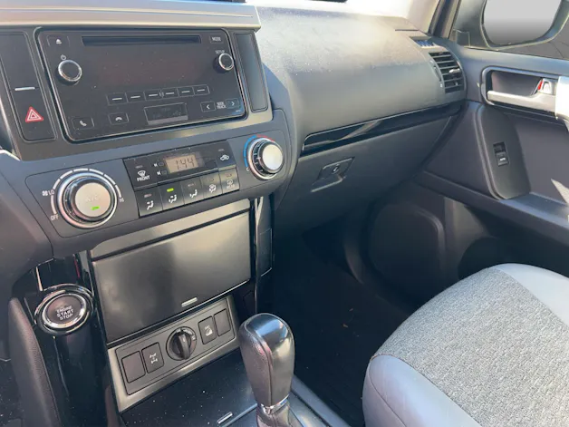 Toyota Land Cruiser 2.8 D Linea Profi