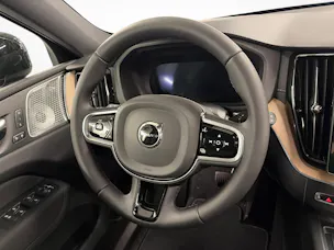 VOLVO XC60 2.0 T6 TE Ultra Bright eAWD