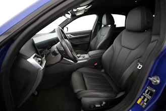 https://vehicle.imgix.net/4506342/c8349626-7060-40c3-9de1-99eb336f440d.jpg