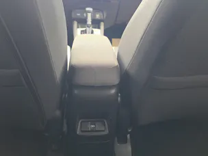 HONDA Jazz 1.5 i-MMD Crosstar Executive