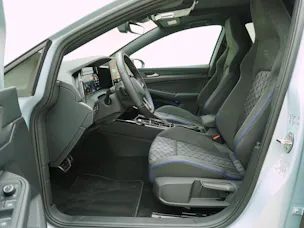 VW Golf 8.5 2.0 TSI DSG R-Line Black Style 4Motion