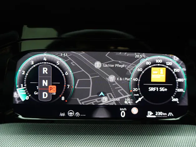 VW Golf 8.5 2.0 TSI DSG R-Line Black Style 4Motion