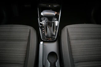 https://vehicle.imgix.net/4506426/42b5f866-f46f-4e19-9e48-4e20dd5d3739.jpg