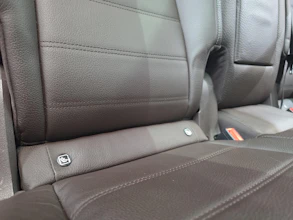 https://vehicle.imgix.net/4506469/e389a7df-3a0e-4b01-84c8-23946dd43c80.jpg