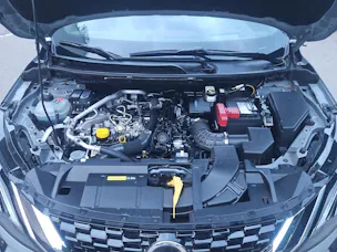 NISSAN Qashqai 1.3 DIG-T Tekna+ 4x4