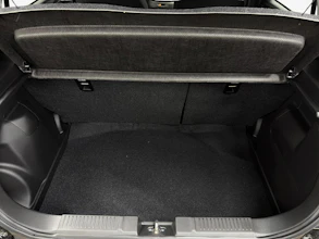 https://vehicle.imgix.net/4506487/4b5f6481-92c2-49aa-962b-13681181adf0.jpg