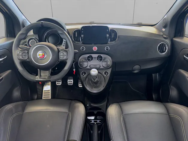 FIAT 695 Abarth 1.4 T-Jet 180 75 Anniversario