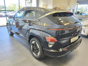 HYUNDAI Kona 65,4 kWh Electric Amplia
