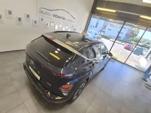 HYUNDAI Kona 65,4 kWh Electric Amplia