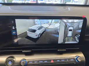 HYUNDAI Kona 65,4 kWh Electric Amplia