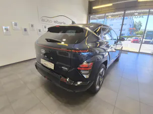 HYUNDAI Kona 65,4 kWh Electric Amplia
