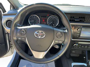 Toyota Auris 1.6 VMa Linea Luna