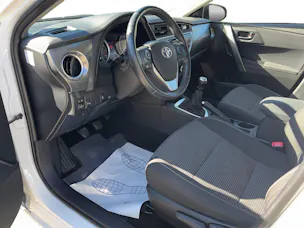 Toyota Auris 1.6 VMa Linea Luna