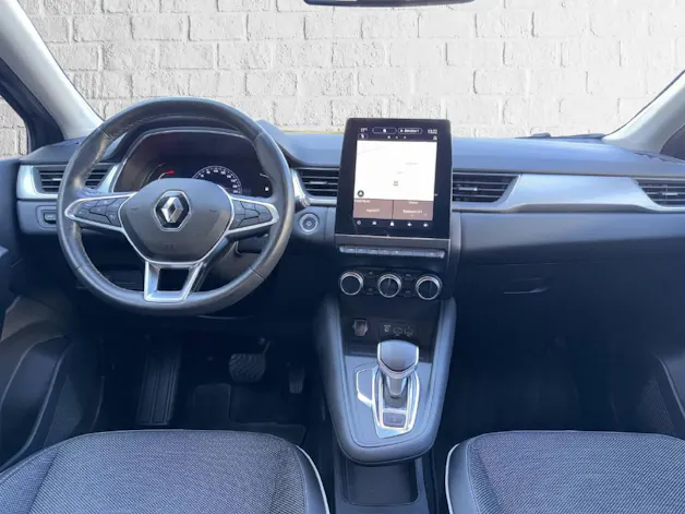 RENAULT Captur 1.3 TCe 140 Intens EDC