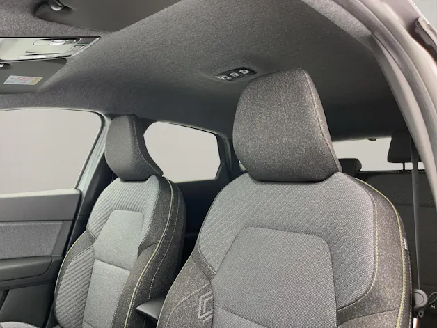 RENAULT Captur 1.8 E-Tech techno