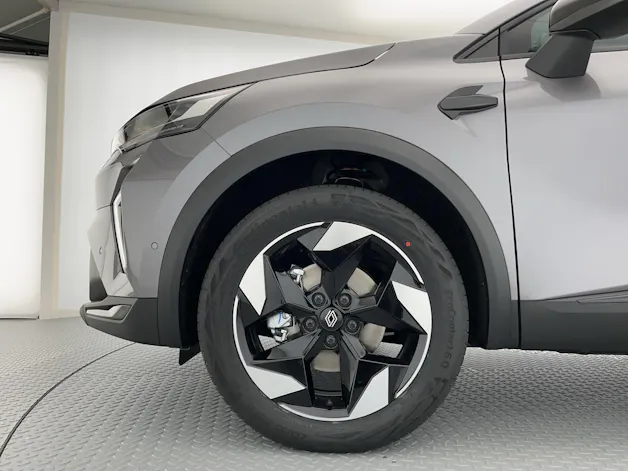 RENAULT Captur 1.8 E-Tech techno