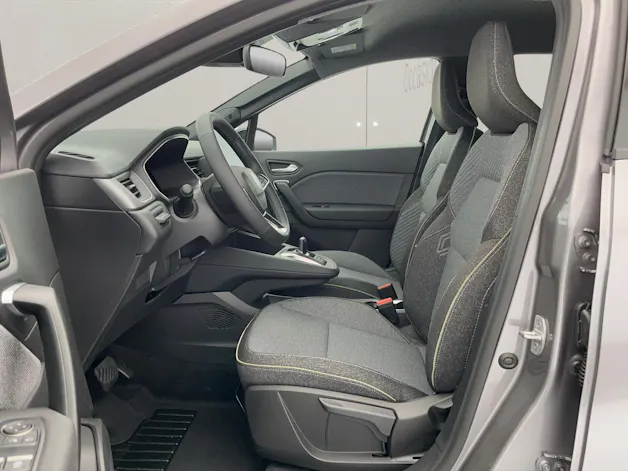 RENAULT Captur 1.8 E-Tech techno