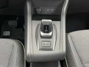 RENAULT Captur 1.8 E-Tech techno
