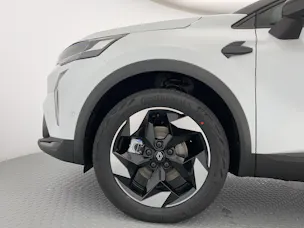 RENAULT Captur 1.8 E-Tech techno