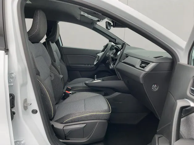RENAULT Captur 1.8 E-Tech techno