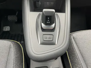 RENAULT Captur 1.8 E-Tech techno