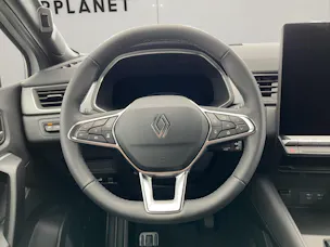 RENAULT Captur 1.8 E-Tech techno