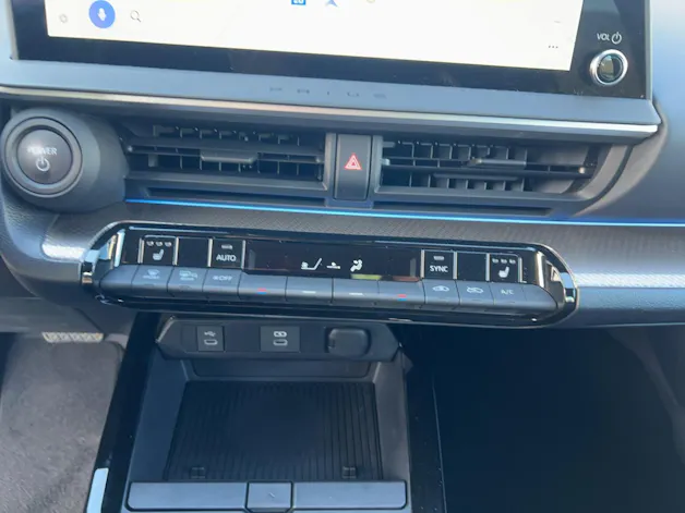Toyota Prius 2.0 Plug-In-Hybrid Style
