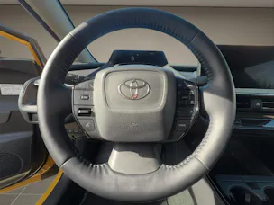 Toyota Prius 2.0 Plug-In-Hybrid Style