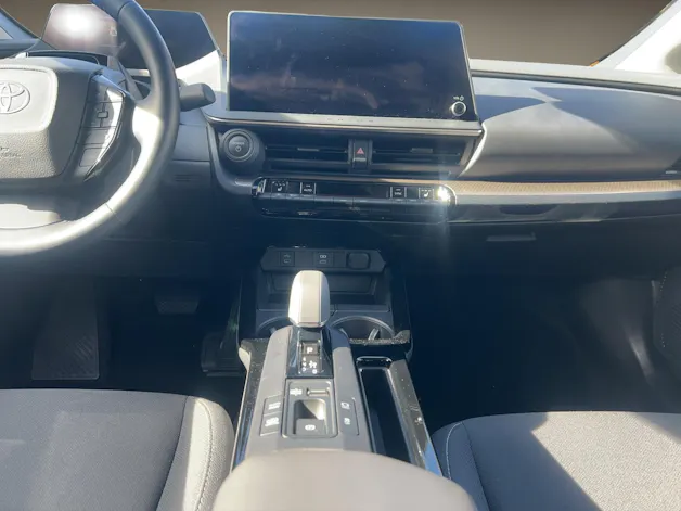 Toyota Prius 2.0 Plug-In-Hybrid Style