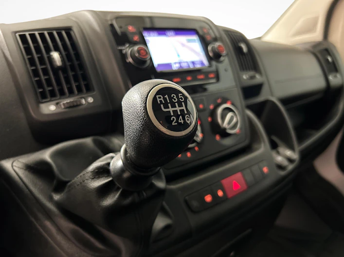 Fahrzeugbild OPEL MOVANO