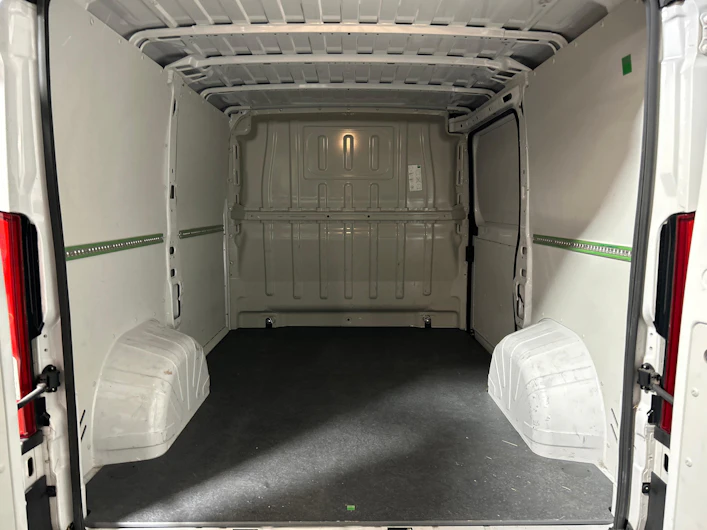Fahrzeugbild OPEL MOVANO