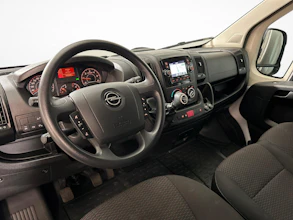 https://vehicle.imgix.net/4506786/ebec6c9d-7b69-46df-b69d-bca0a7a48f94.jpg