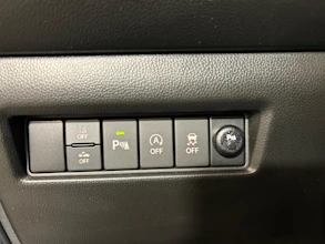 https://vehicle.imgix.net/4506807/77623b6f-5ee4-49af-8e9d-f9a241a025b2.jpg
