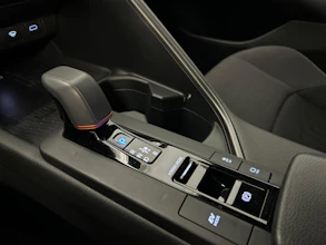 https://vehicle.imgix.net/4506823/0c042338-c89b-48af-af26-311607f5b261.jpg