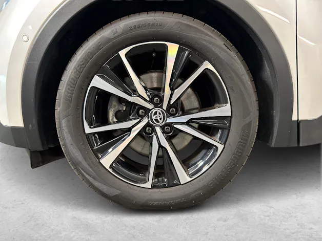Toyota C-HR 2.0 HEV Trend 4x4