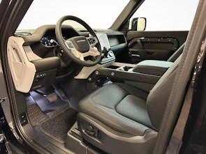Fahrzeugbild LAND ROVER Defender 90 3.0 D I6 250 X-Dynamic SE