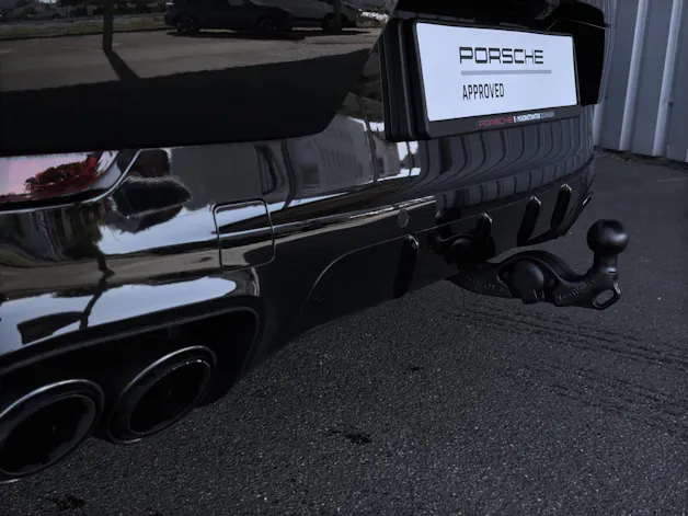 PORSCHE Cayenne GTS