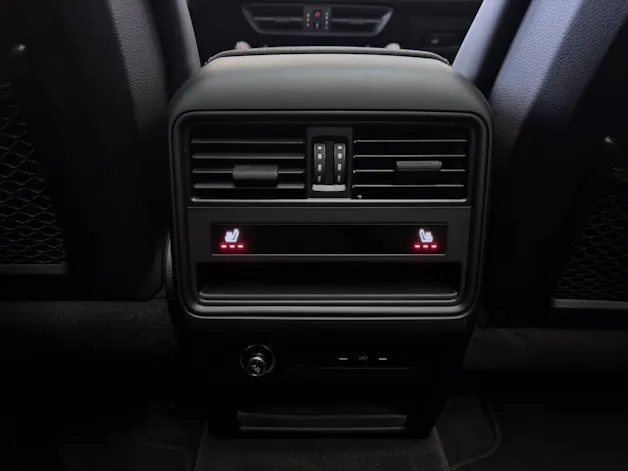 PORSCHE Cayenne GTS