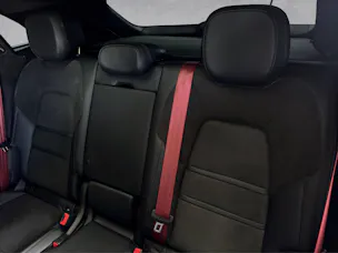 PORSCHE Cayenne GTS