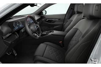 https://vehicle.imgix.net/4506879/83f18ea9-8997-4211-987f-b49ed1f951c6.jpg